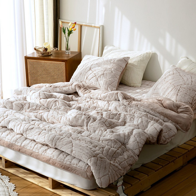 베딩앤데코 백화점 프리미엄 10미리 극세사 이불.세트S.Q.LK