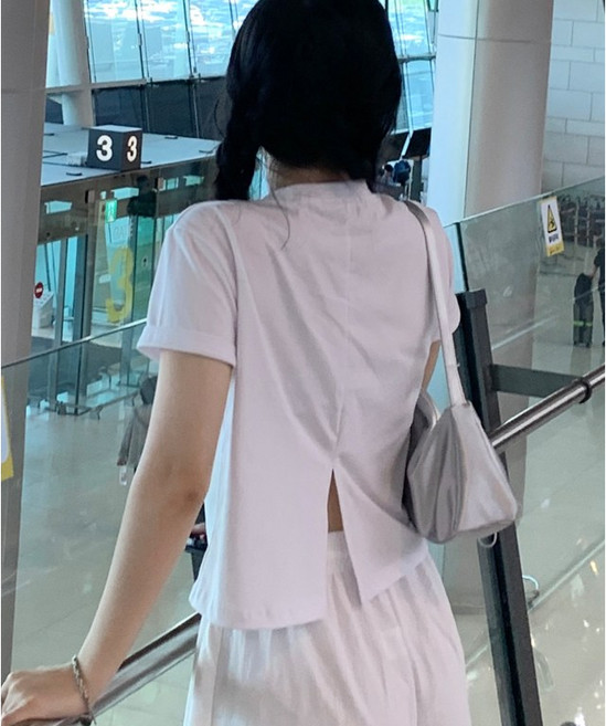 뒷슬릿 트임 반팔 썸머 여름 스판 세미 크롭 반팔티