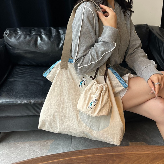 {당일배송} 차차앤코 스누피에코백+파우치세트 초경량 데일리백 대용량 여행가방 캐리어연결보조백