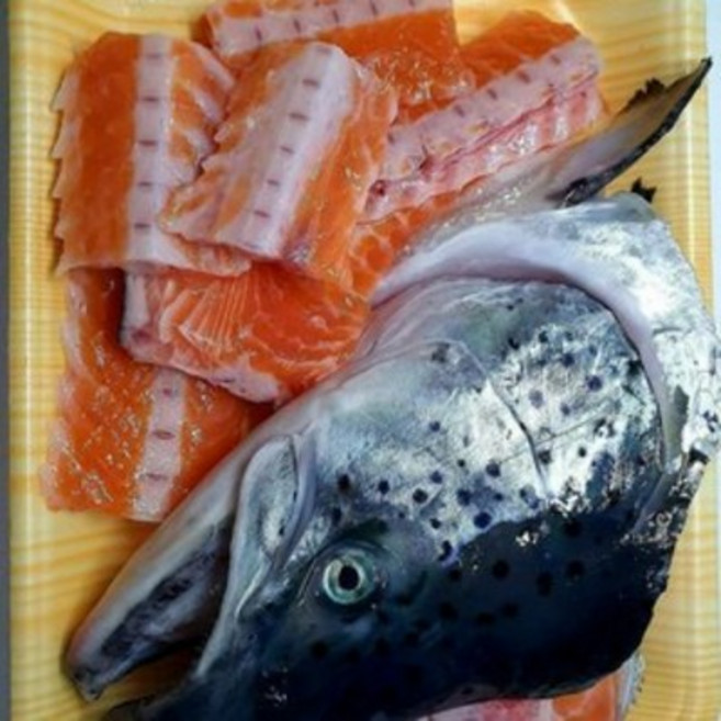 길푸드생연어 노르웨이 슈페리어 등급 생연어, 연어머리, 1개