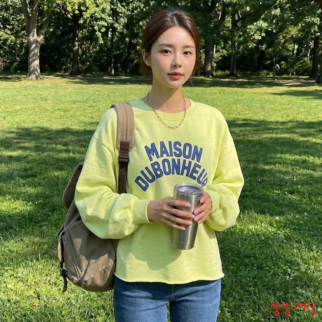 상상그이상 여성용 국내제작 두보 퍼프맨투맨 배색 영문 레터링 빈티지한 밑단 컷팅 포인트 탄탄한 원단 비비드컬러 편안한 데일리 맨투맨 캐주얼룩