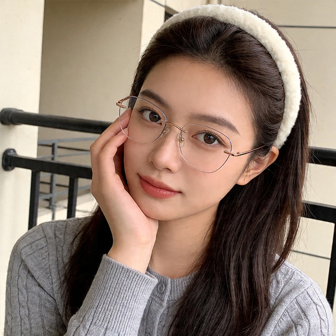 FEISEDY 메탈 무테 안경 블루라이트 차단 레트로 경량 남녀공용 뿔테 느낌 Q0013