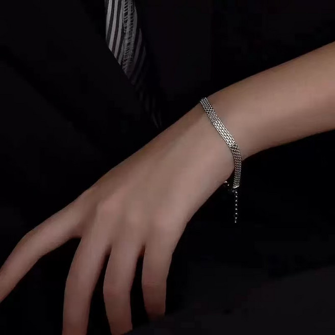 lk 핸운복쭈 변색없는 심플 티타늄 팔찌