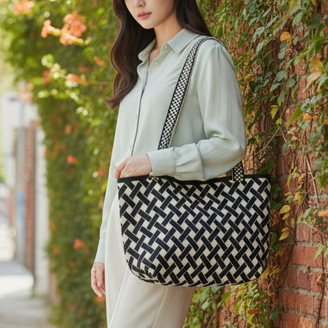 루타미 여성 빅 체크 쇼퍼백