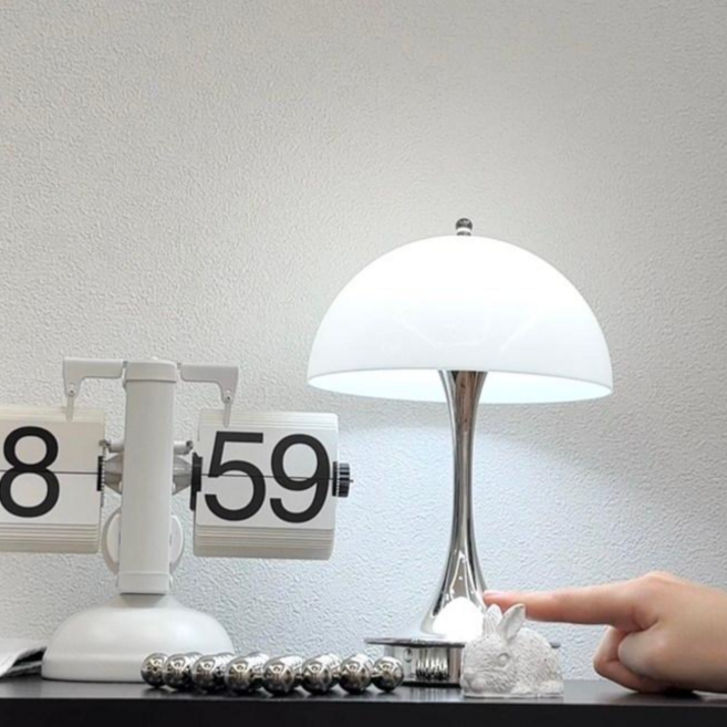 아이엔홈 루이스포터블 단스탠드 터치 감성조명 무드등, 화이트(스텐)