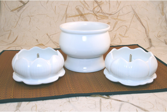 백자 연꽃봉오리 모양 촛대향로세트 (단 소 3P) / 백자촛대 백자향로 백자향꽂이 제사 제기 명상 기도, 3개