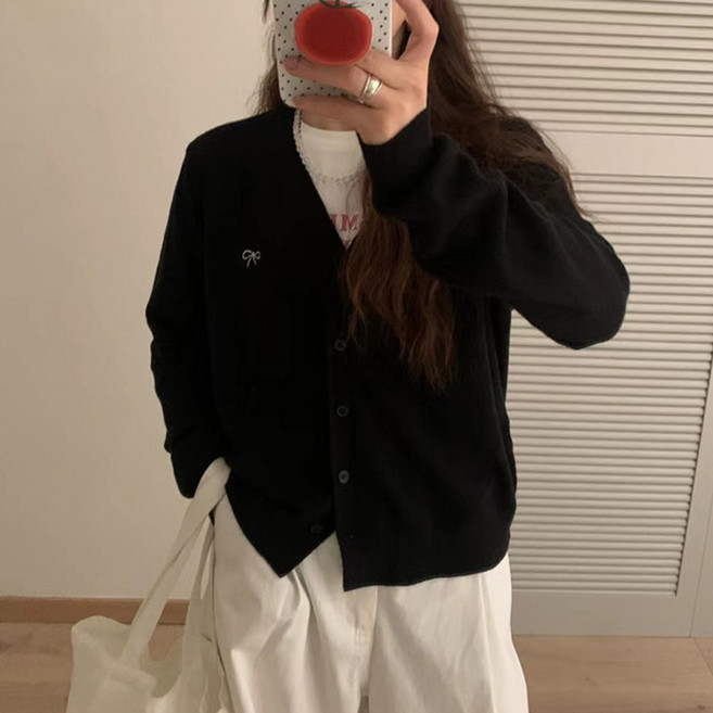 cammello 리본 자수 포인트 니트 가디건 기본핏 긴팔 가디건