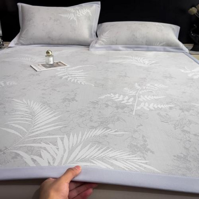 달숨 냉감패드 쿨매트 침대매트 여름이불 아이스 실크 쿨링 매트 침대 캐노피 3종 세트 여름용 세탁기 사용 가능 시원한 느낌 에어컨 피부 친화적인 소프트, 71)리프 그레이 PE 침대 매트 클래스 A 항균