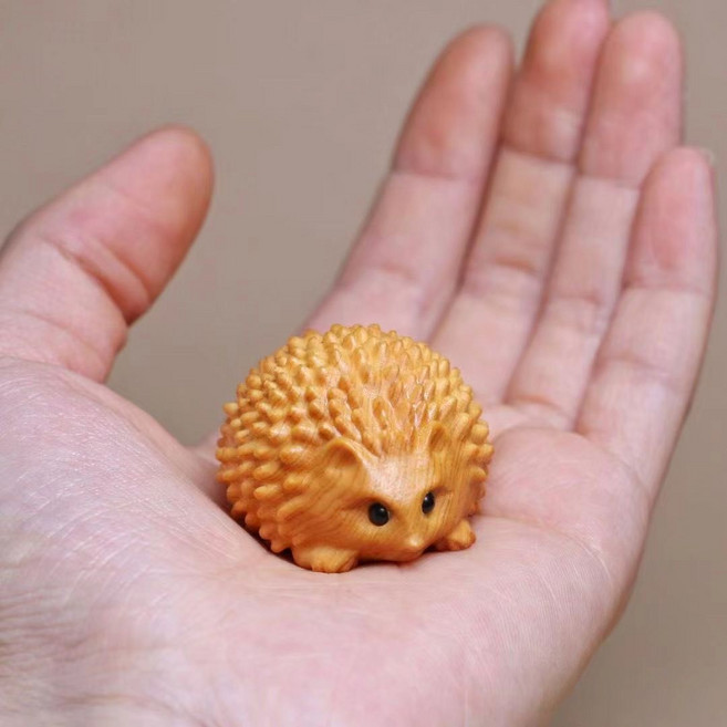 崖柏 雕刻 圓雕 小刺蝟 手把玩 擺件, 詳情見包裝