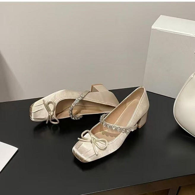 POMTOR 여성 리본 큐빅 메리제인 가죽 키높이 단화 로퍼6CM