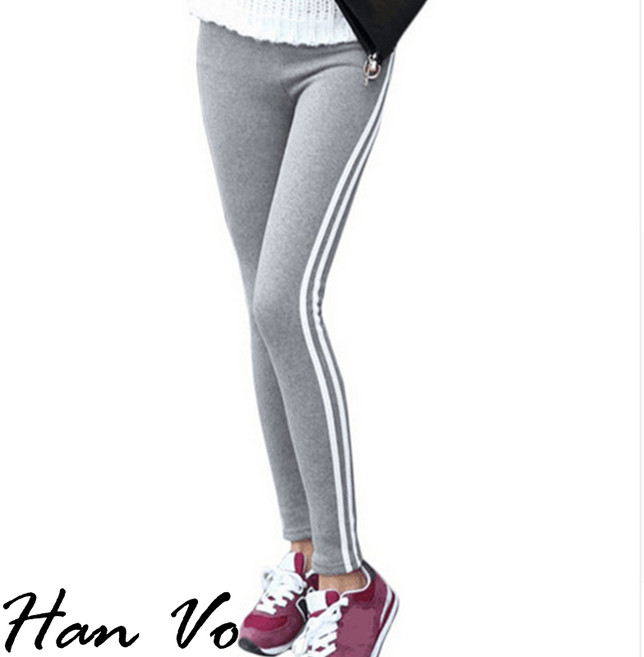 HanVo 運動風條紋內搭褲 - 休閒顯瘦百搭九分運動褲