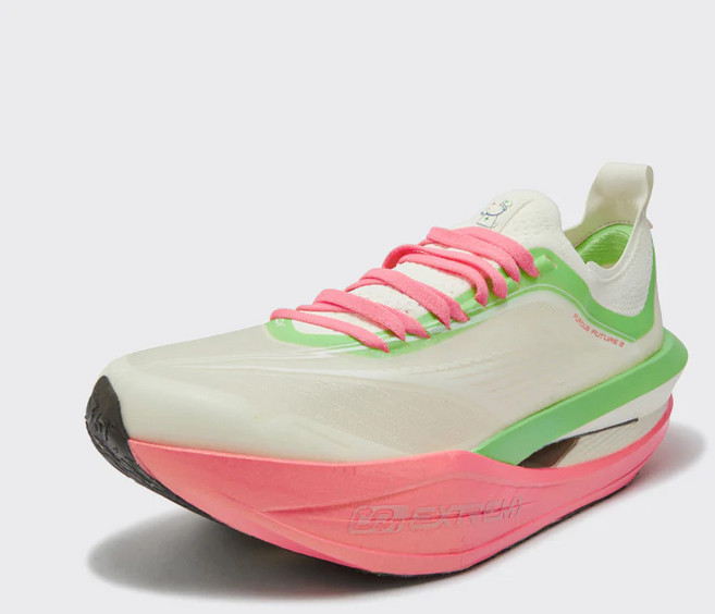 퓨리어스 퓨처 2.0 Suzy 361도 카본 러닝화