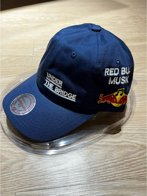 Mitchell & Ness x Red Bull棒球帽 橋下派對 嘻哈煉音家 潮流時尚 透氣舒適 可調節