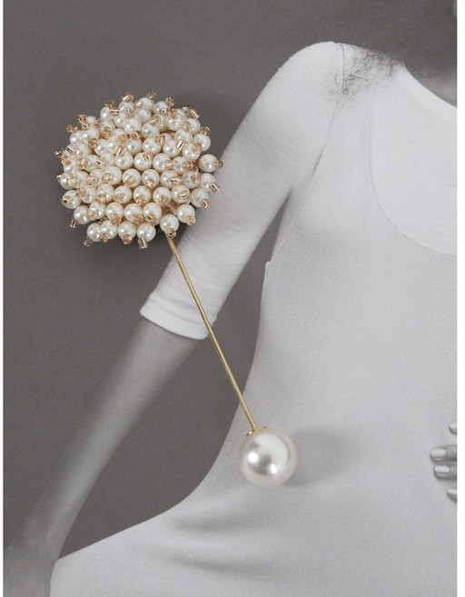 진주 꽃 송이 브로치 부토니에