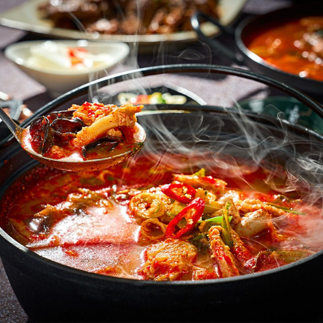 우리한끼 얼큰 통대창 한우 대창전골, 2개, 1kg