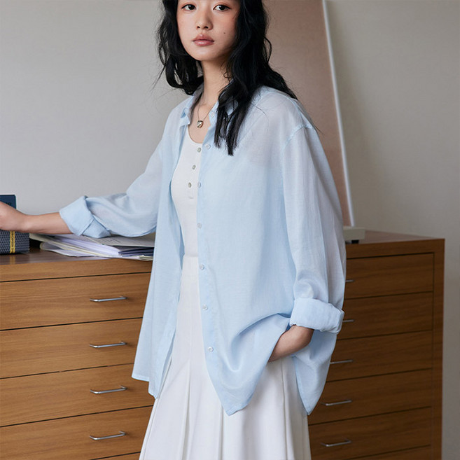 스토리원 여성 하늘하늘한 텐셀 린넨 오버핏 베이직 셔츠 WM-SSWT009