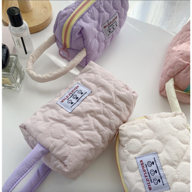 [4 TYPE] 델리아 플라워 퀄팅 파우치 귀여운 여행 위생 용품 화장품 정리 이너 가방