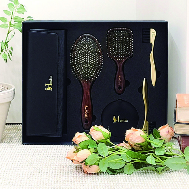 헤스티아 황금브러쉬18KGP 선물세트[구성 대1소1클리너2천연가죽파우치&거울], 그린, 1개