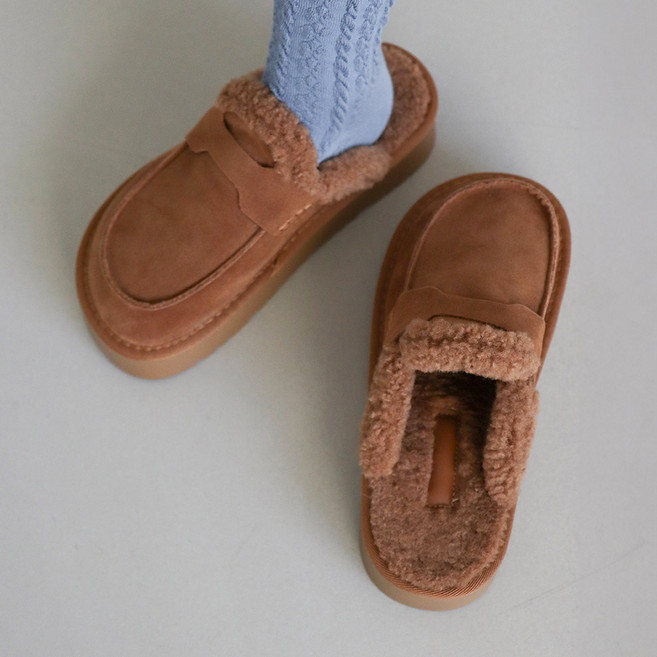 엘리 어반 스웨이드 키높이 통굽 털안감 슬리퍼 블로퍼 4cm