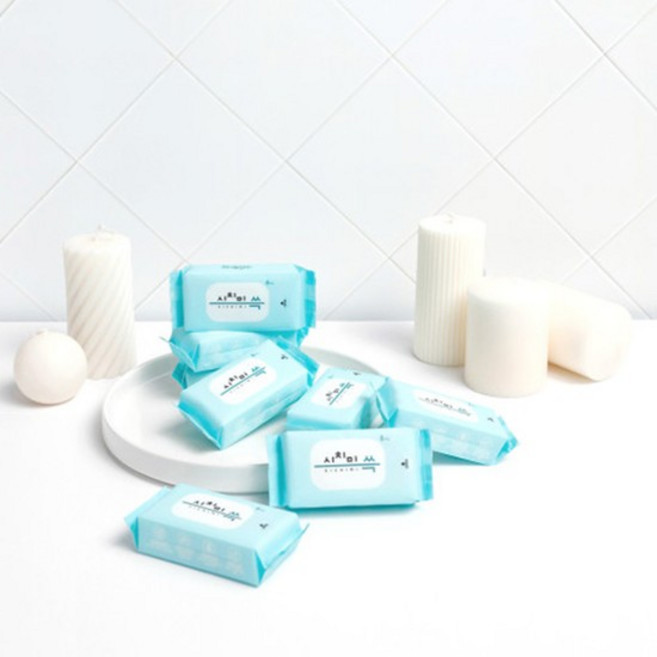 [시치미쓱] 여행용 휴대용 물티슈 8매 x 8팩(1봉) / 24팩(3봉) / 40팩(5봉)