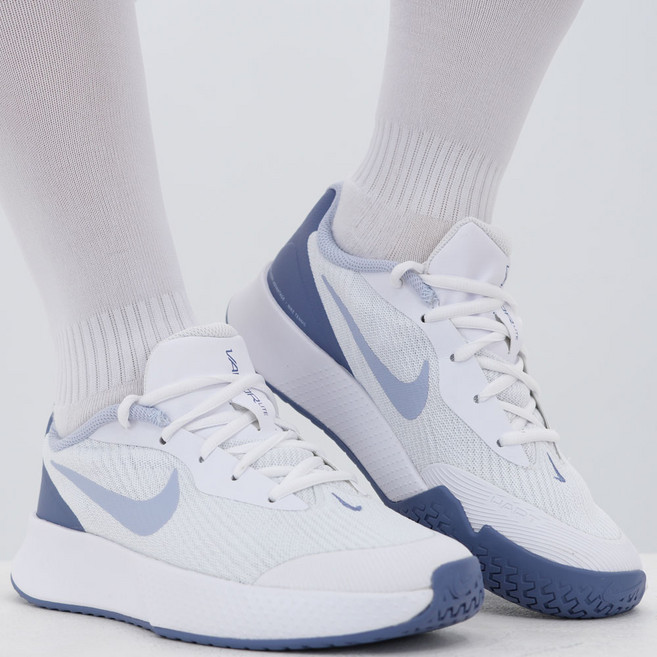 나이키 여성 테니스화 하드코트 로우탑 운동화 발편한 트레이닝화 가벼운 테니스 신발