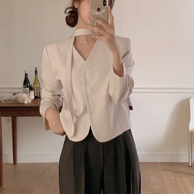 쪼예 노카라 브이넥 타이 세미크롭 긴팔 싱글 자켓