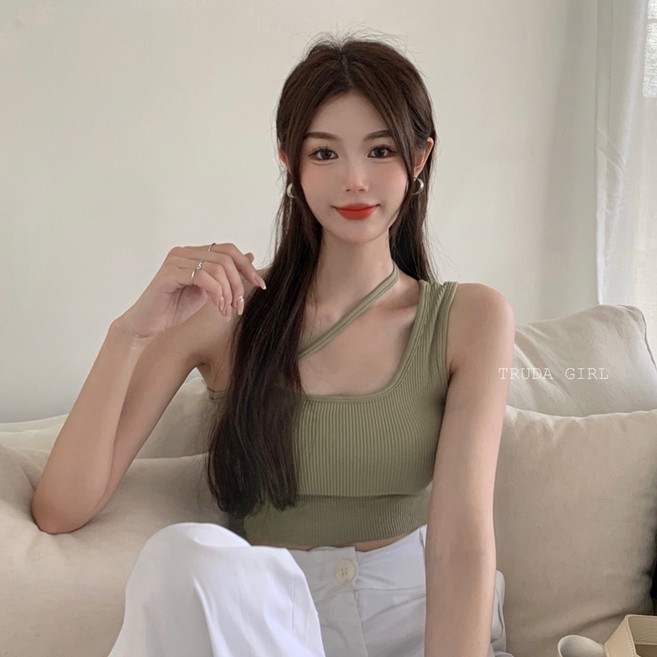 《杜達女孩》含胸墊 罩杯繞頸斜肩吊帶背心 運動內衣