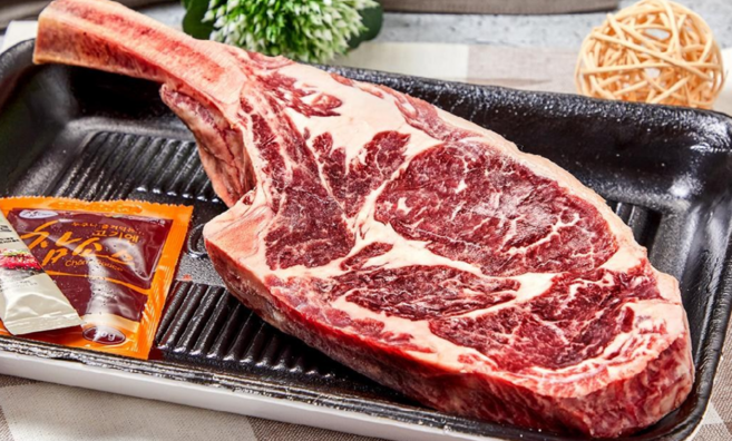 [육류상회] 블랙앵거스 토마호크 스테이크(5~600g) 도끼갈비 토마호크 스테이크 티본스테이크 스테이크고기, 1개