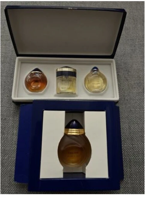 부쉐론 빈티지 향수 컬렉션 사파이어 카보숑 & 0.5 Fl Oz, 1개 - 쿠팡