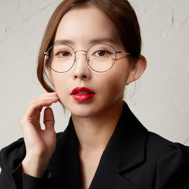 룩스토어 8g 가벼운 메탈테 안경 단한히 쓰기 좋은 안경테 블루라이트차단