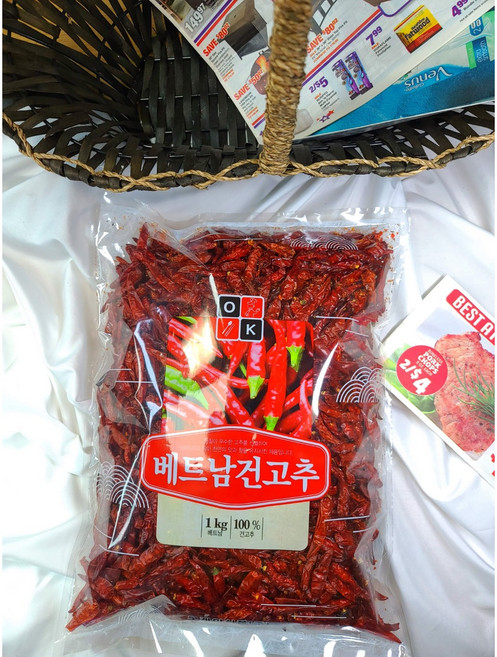 [쉐프 추천] 특A급 베트남 건고추 깊은 매운 맛 땡초 햇 말린 고추 마트, 1kg, 1개