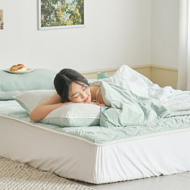 모던하우스 ON 3도씨 익스트림쿨 쿨나잇 냉감 얇은 솜이불, 그린 스트라이프