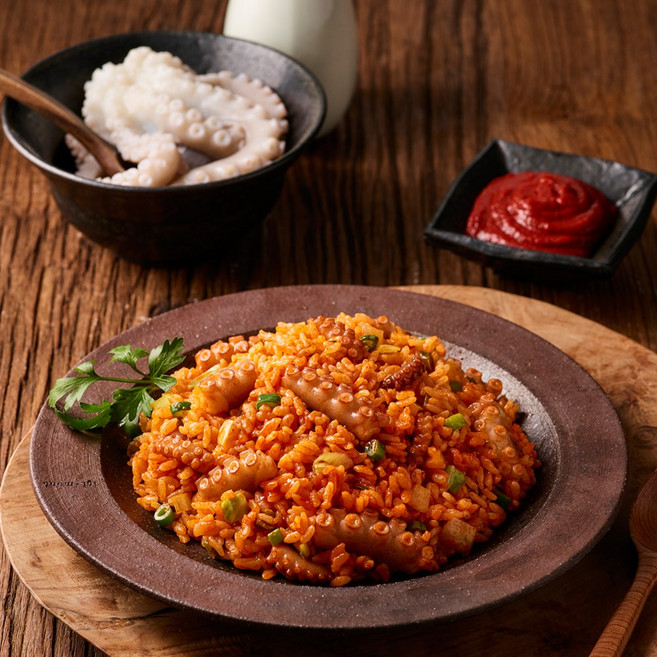 푸드마을 엄지 볶음밥 김치 낙지 소불고기 해물 새우 햄야채 치킨카레 묵은지삼겹살 대패삼겹살, 1개, 낙지볶음밥