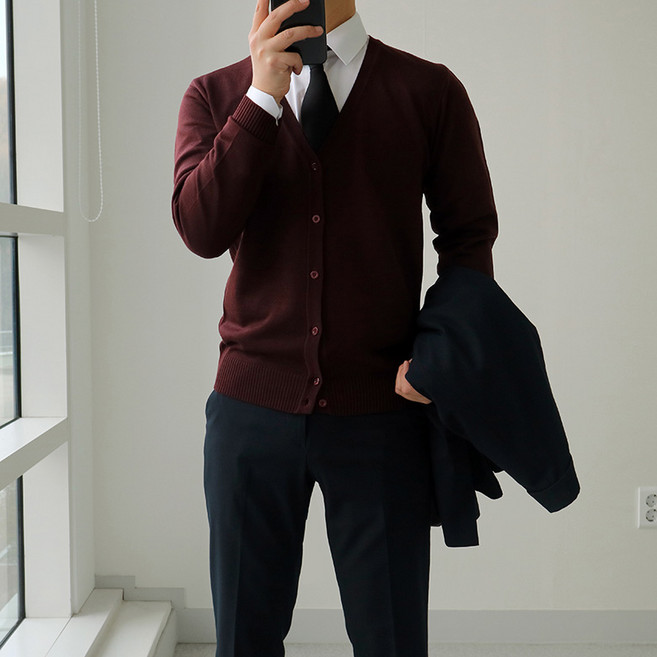 [맨즈북] 탄탄 고밀도 v넥 국산 남성정장가디건 니트 기본핏 봄 가을 직장인옷