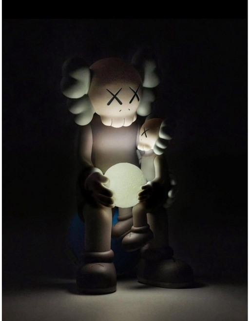 KAWS 珍藏公仔 泰國限定 棕色
