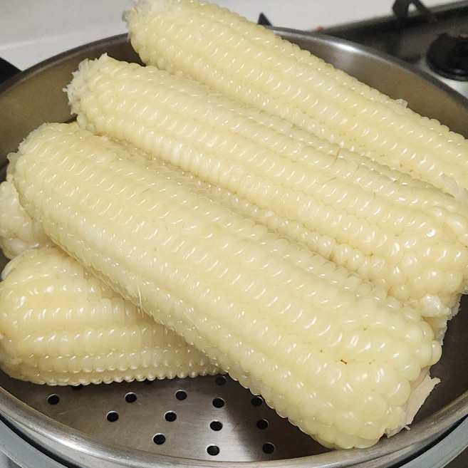 [최대 53%할인! 도매가] 쫀득 고소 백찰옥수수(냉동), 40개, 10kg