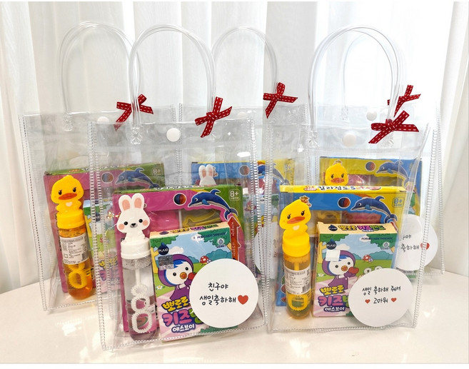 (당일출고)어린이집 유치원 구디백 생일 답례품 어린이날선물 칼라점토12색 5개+비눗방울5개+뽀로로밴드5개+투명백5개 총5세트, 5세트, 칼라점토+뽀로로밴드+미니비눗방울
