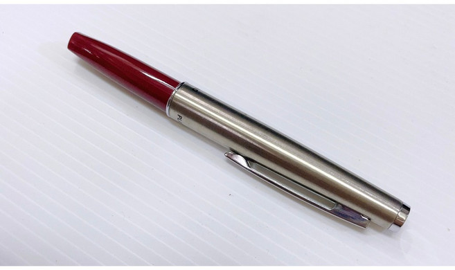 PLATINUM 白金牌 BG-80 拔蓋式迷你紳士筆(藍芯), 筆 (紅桿), 1個