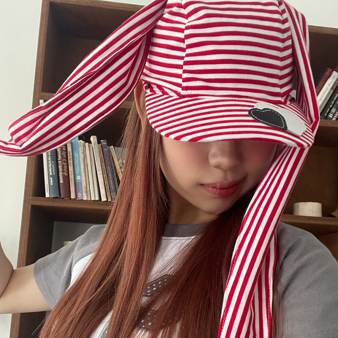 블루씨티 레빗 지니 줄무늬 하트 이어 볼캡 모자