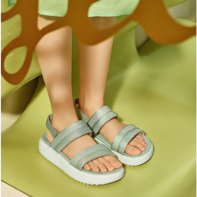 #해피데이#스케쳐스 여성용 24년여름 BOBS키높이 벨크로예 스트랩샌들 비치샌들