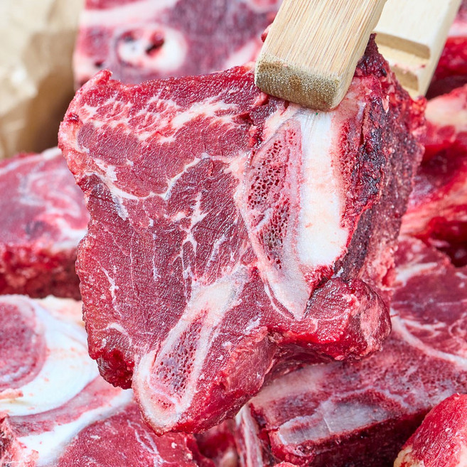 오늘농산 당일발송 호주산 소목뼈 찜용 곰탕용 소뼈 탕용, 1개, 2kg