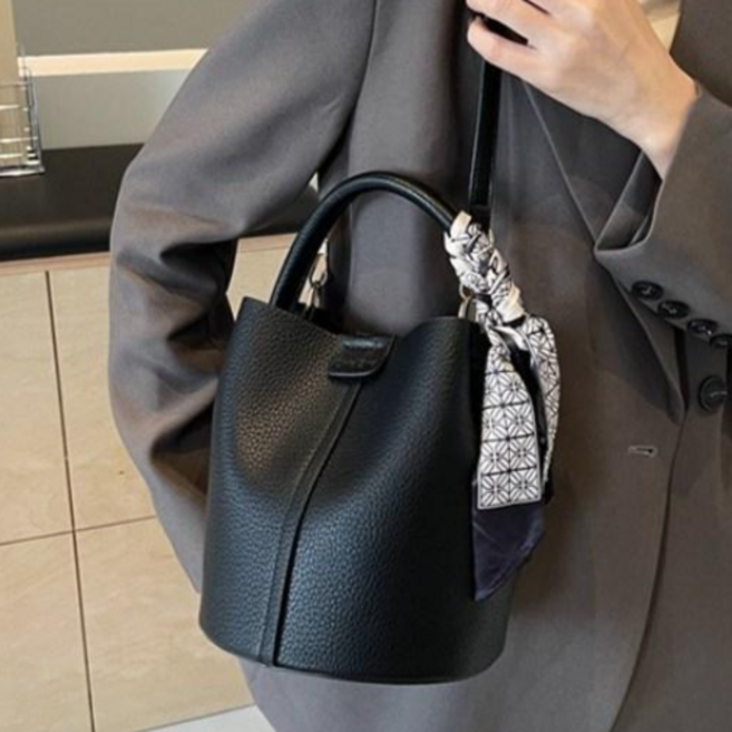 여성 가방 소프트 무드 버킷백 토트백 크로스백