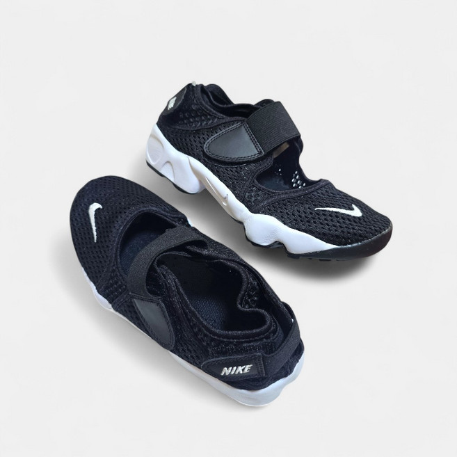 나이키 메리제인 플랫 발레리나 스트랩 샌들 나이키 에어리프트 키즈