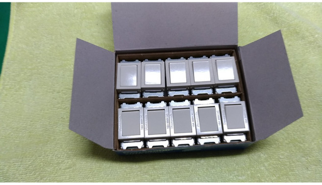 國際單雙切開關WNF5002 簡約設計 操作簡易 安全耐用