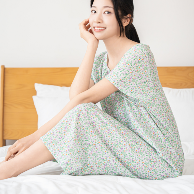 시크나인 여성 인견 냉감 원피스 잠옷 플라워 홈웨어 반팔