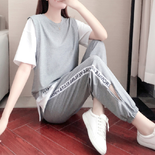 【洋氣假兩件】休閒套裝女 運動套裝 兩件套 夏季套裝 時尚套裝 寬鬆顯瘦 冰絲面料 歐洲站設計 2025夏季新款 休閒運動穿搭