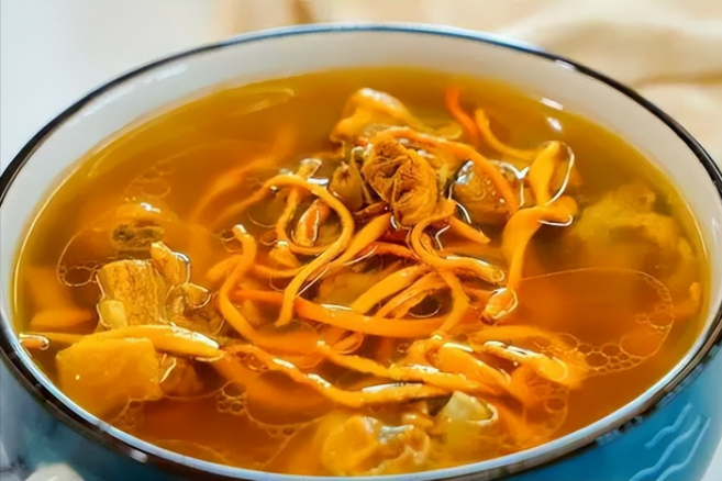 六安堂 黃金蟲草湯 中草漢方養生食補, 130g, 1個