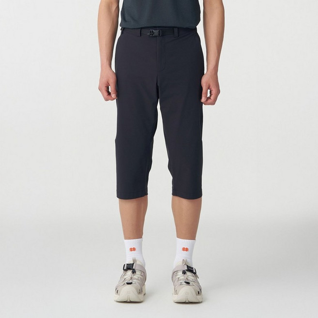 (국내매장정품) 코오롱스포츠 남성 스탠다드 7부 팬츠 JWPOM25211BLK 269223