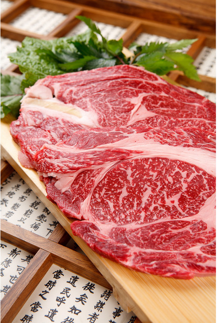 [안동청년]1등급 한우 등심 200g 400g 국내산 구이용, 1등급 한우 등심 200g, 1개