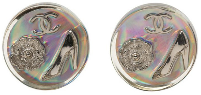 샤넬 중고 1997 CC 레진 홀로그래픽 까멜리아 라운드 클립온 코스튬 이어링